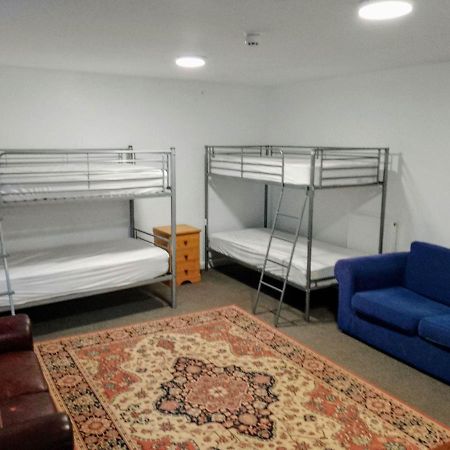 Dolphins Backpackers Hostel Tintagel Exterior photo