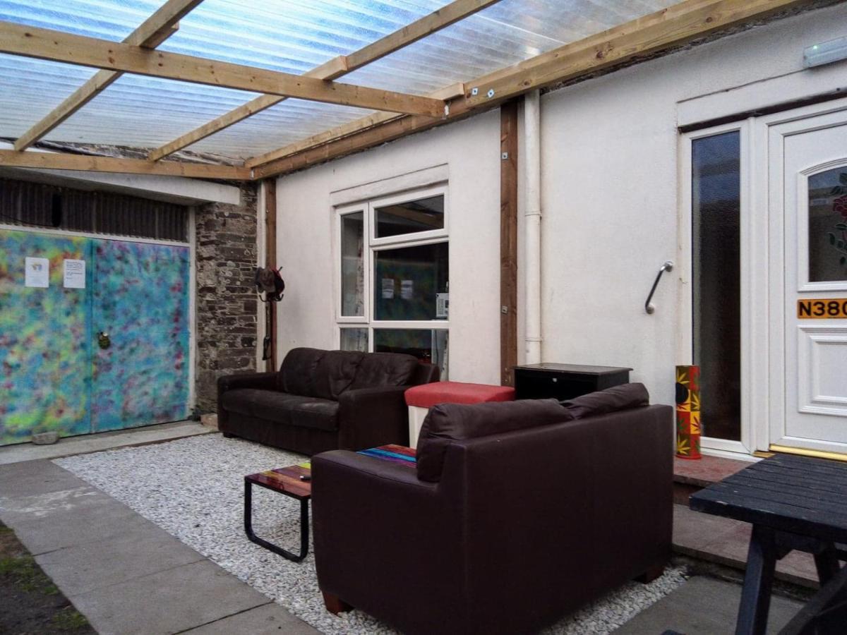 Dolphins Backpackers Hostel Tintagel Exterior photo